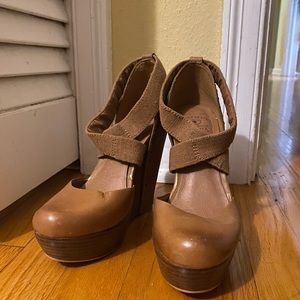 Lucky Brand Heels size 6 (fits 5.5)